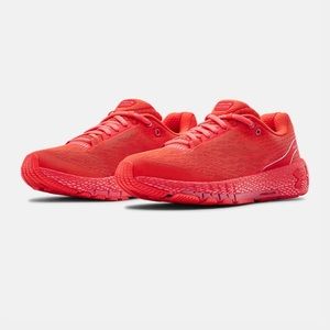 UA women’s Under Armour Machina